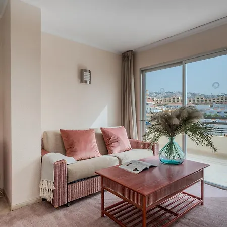 Obsidian Santa Maria 公寓 阿德耶